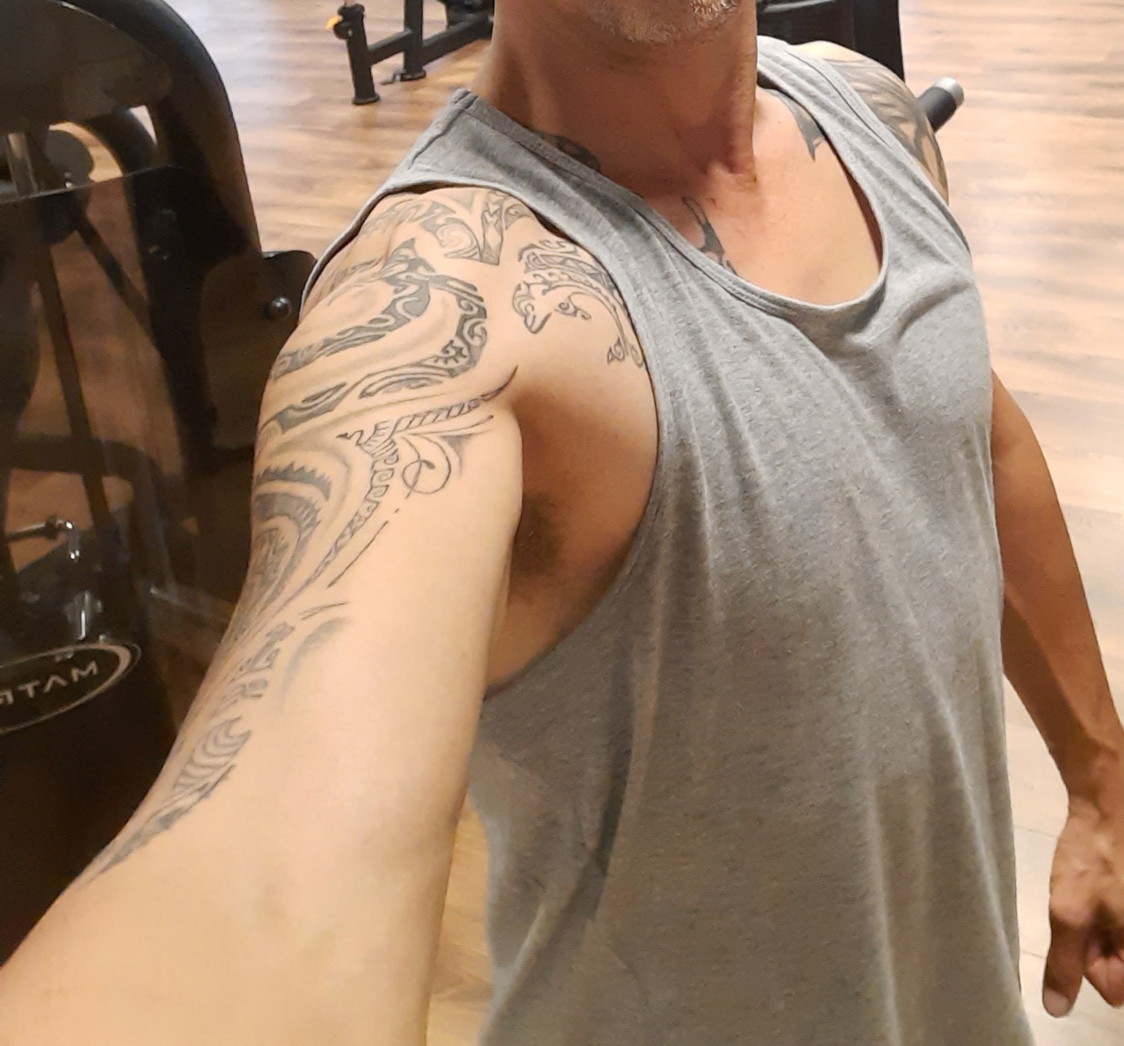 Leonid - Moissac-Bellevue - Var | Rencontre gay