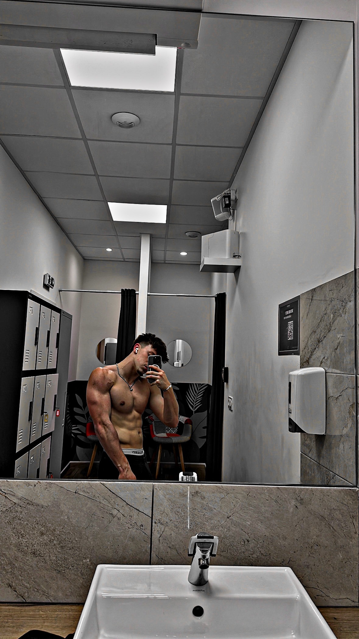 Ihsen - Bonson - Alpes-Maritimes | Rencontre gay