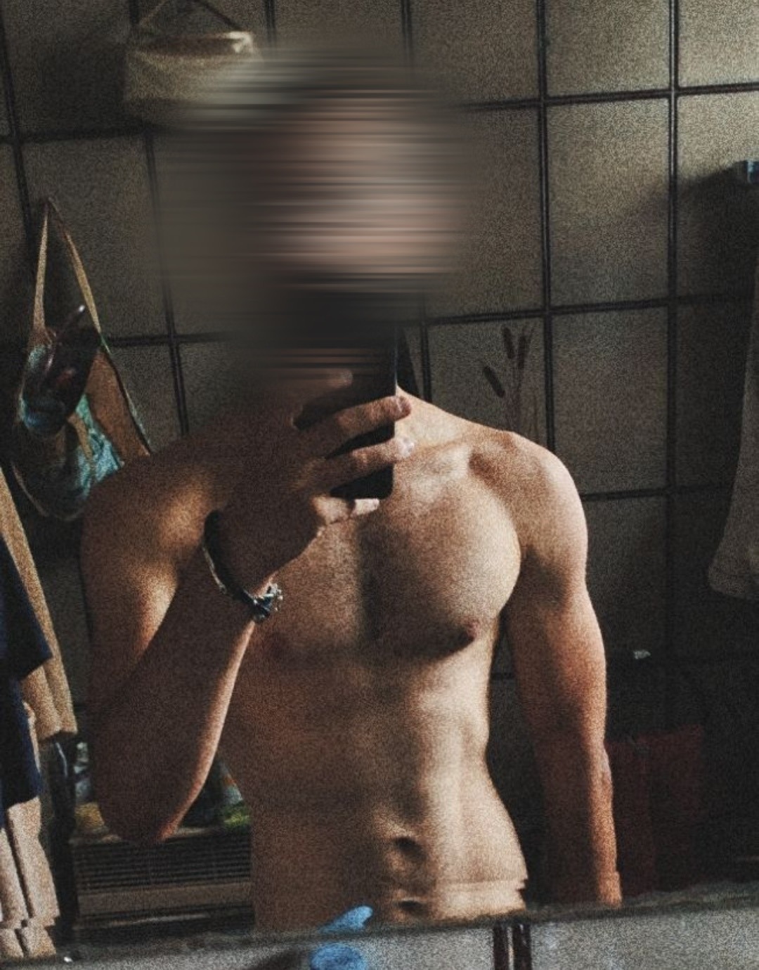 Ashvin - Saint-Didier - Vaucluse | Rencontre gay