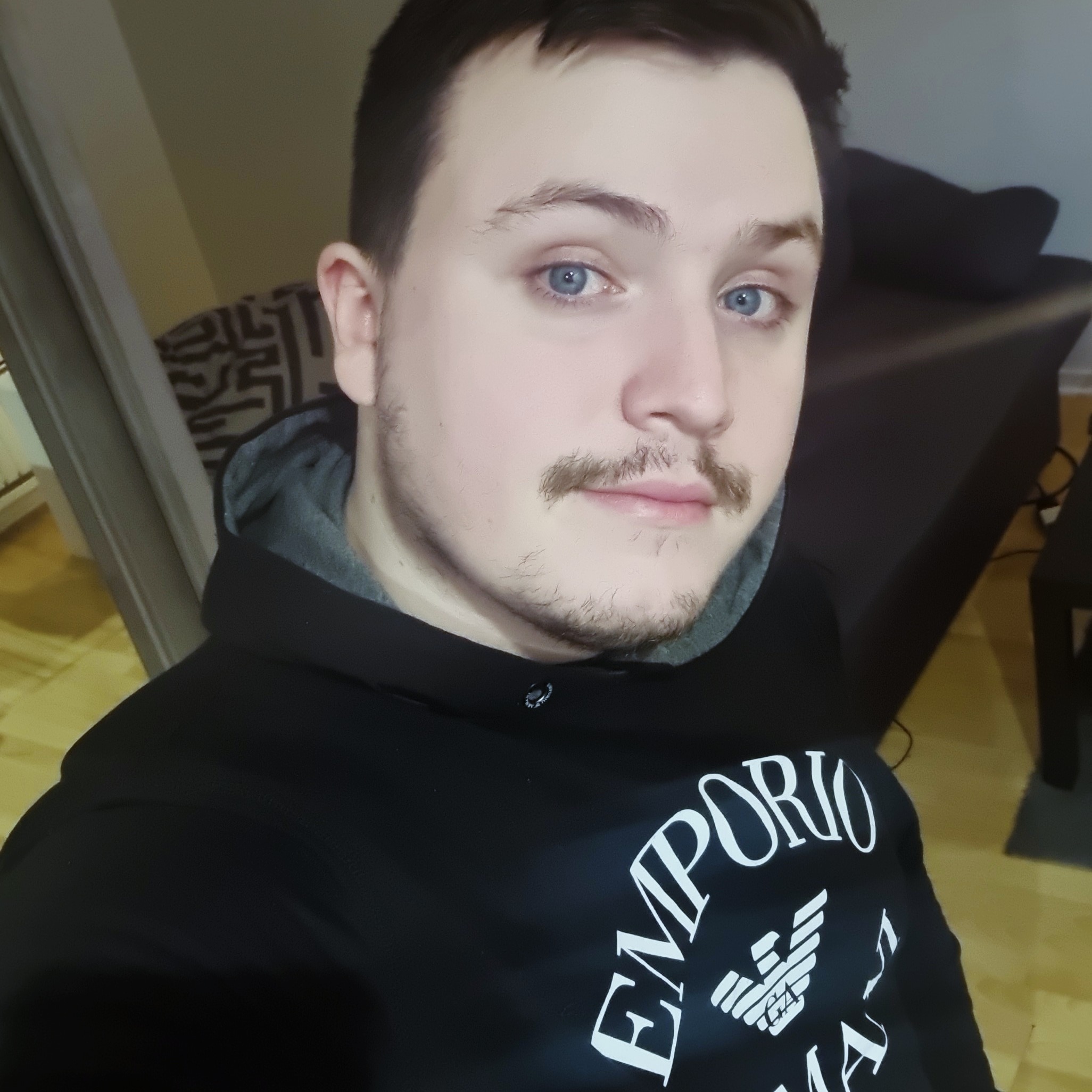Reis - L'Hospitalet - Alpes-de-Haute-Provence | Rencontre gay