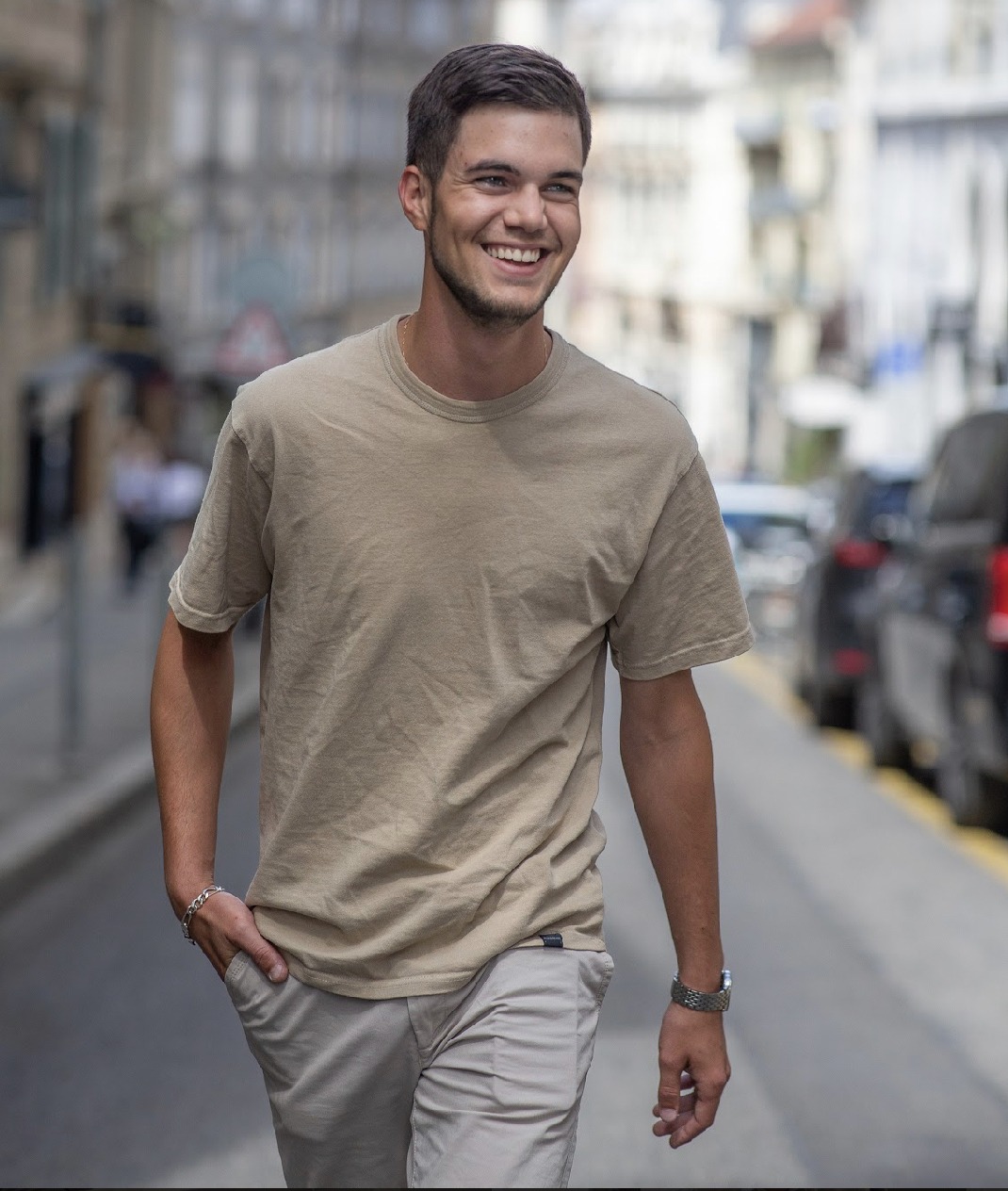 Bacary - Cairanne - Vaucluse | Rencontre gay