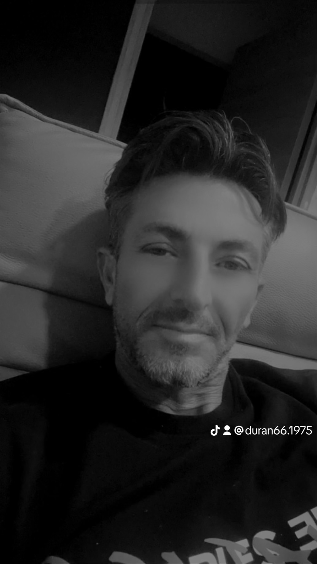 Leevan - Blieux - Alpes-de-Haute-Provence | Rencontre gay