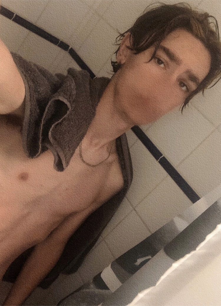Mete - Pélissanne - Bouches-du-Rhône | Rencontre gay