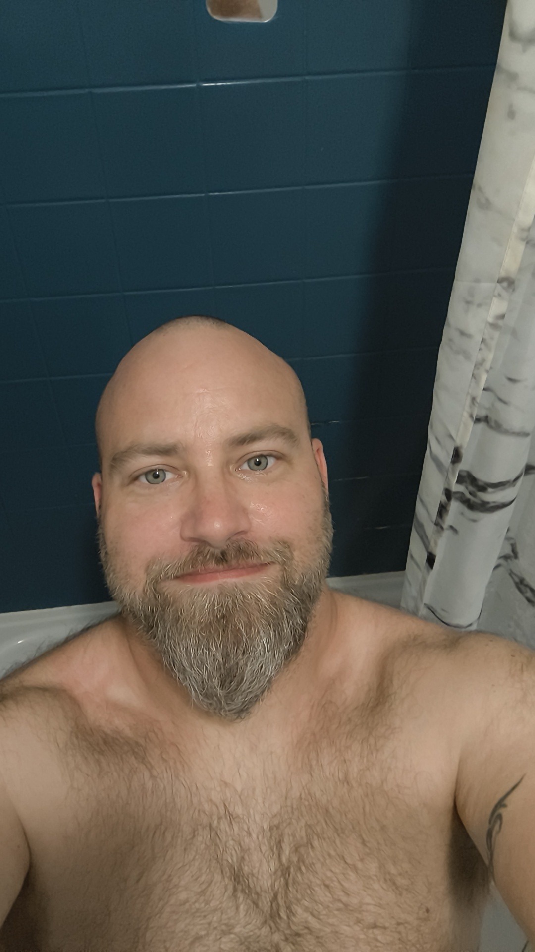 Duc - Mirabeau - Vaucluse | Rencontre gay