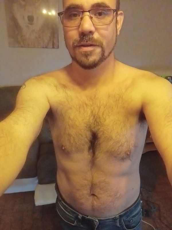 Syan - Villeneuve-Loubet - Alpes-Maritimes | Rencontre gay