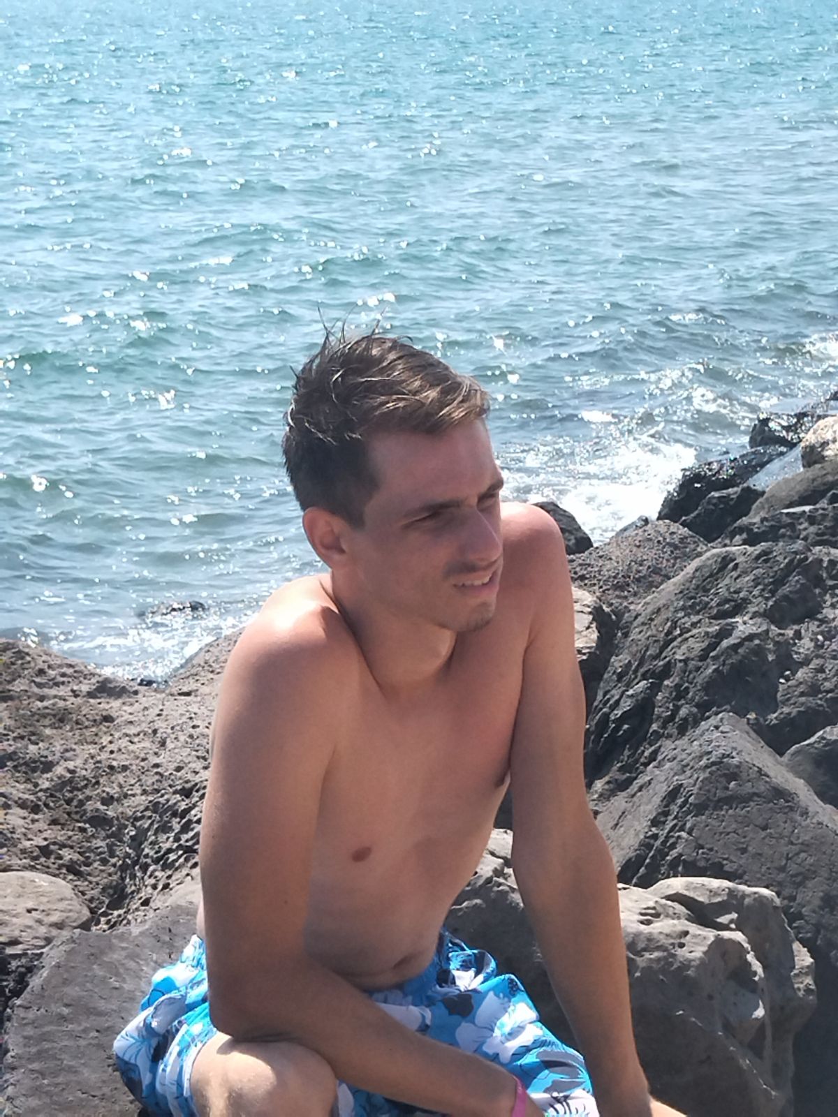 Eliahou - Arles - Bouches-du-Rhône | Rencontre gay