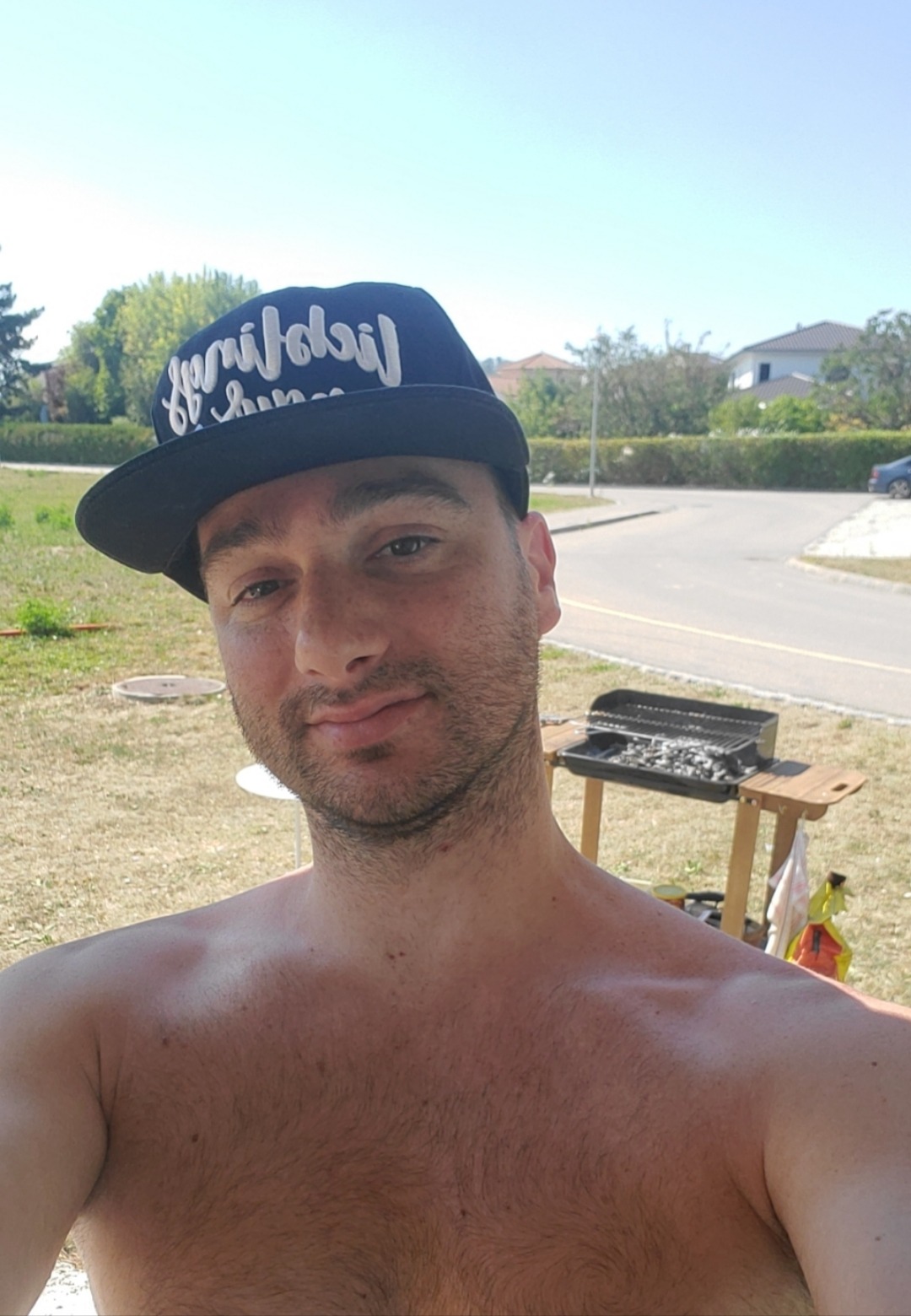 Abdessamad - Châteauneuf-Val-Saint-Donat - Alpes-de-Haute-Provence | Rencontre gay
