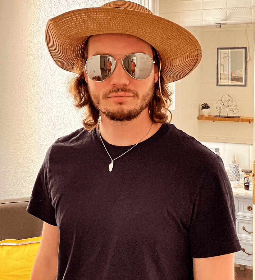 Eliav - Senez - Alpes-de-Haute-Provence | Rencontre gay