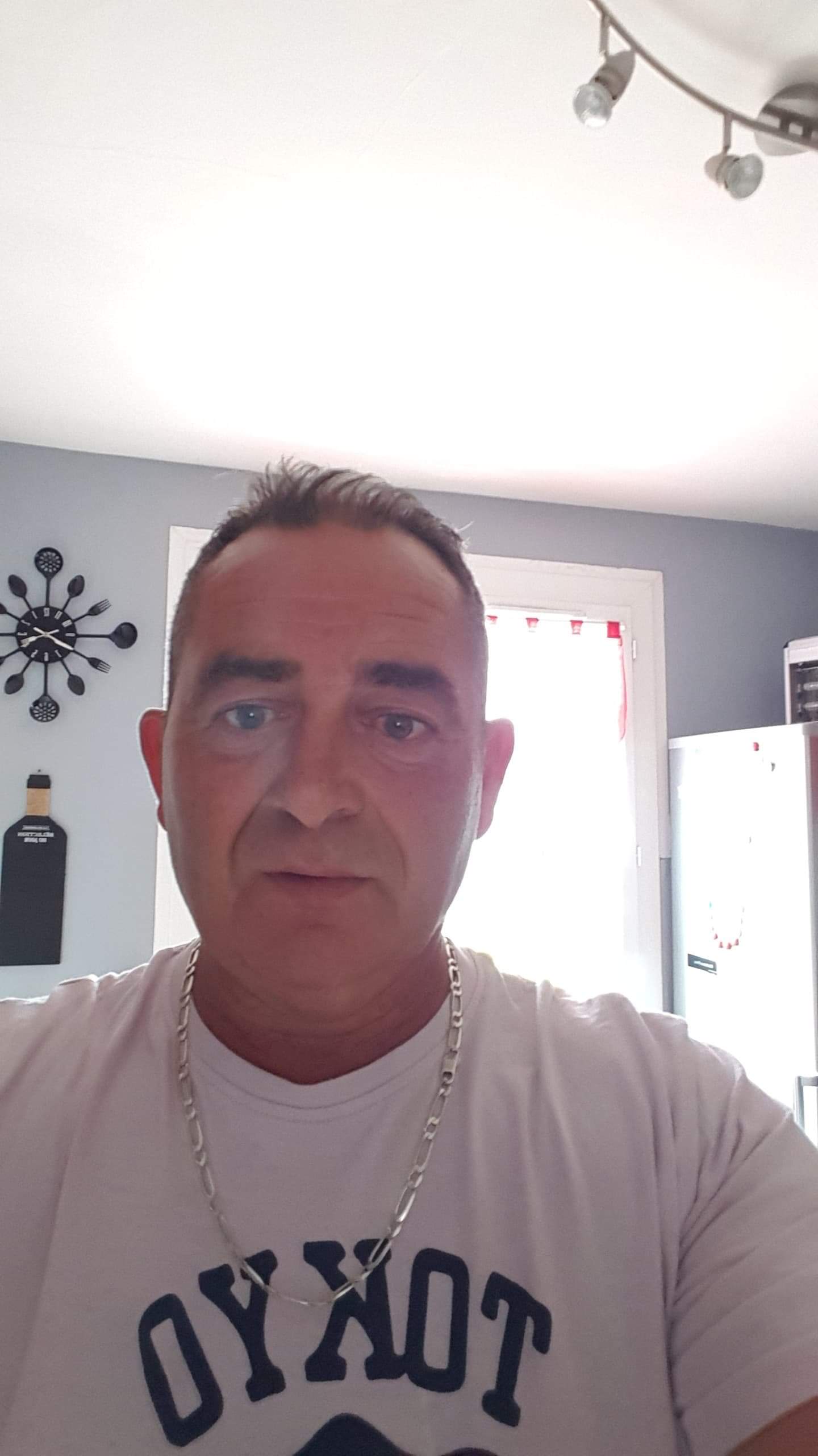 Livan - LeBar-sur-Loup - Alpes-Maritimes | Rencontre gay